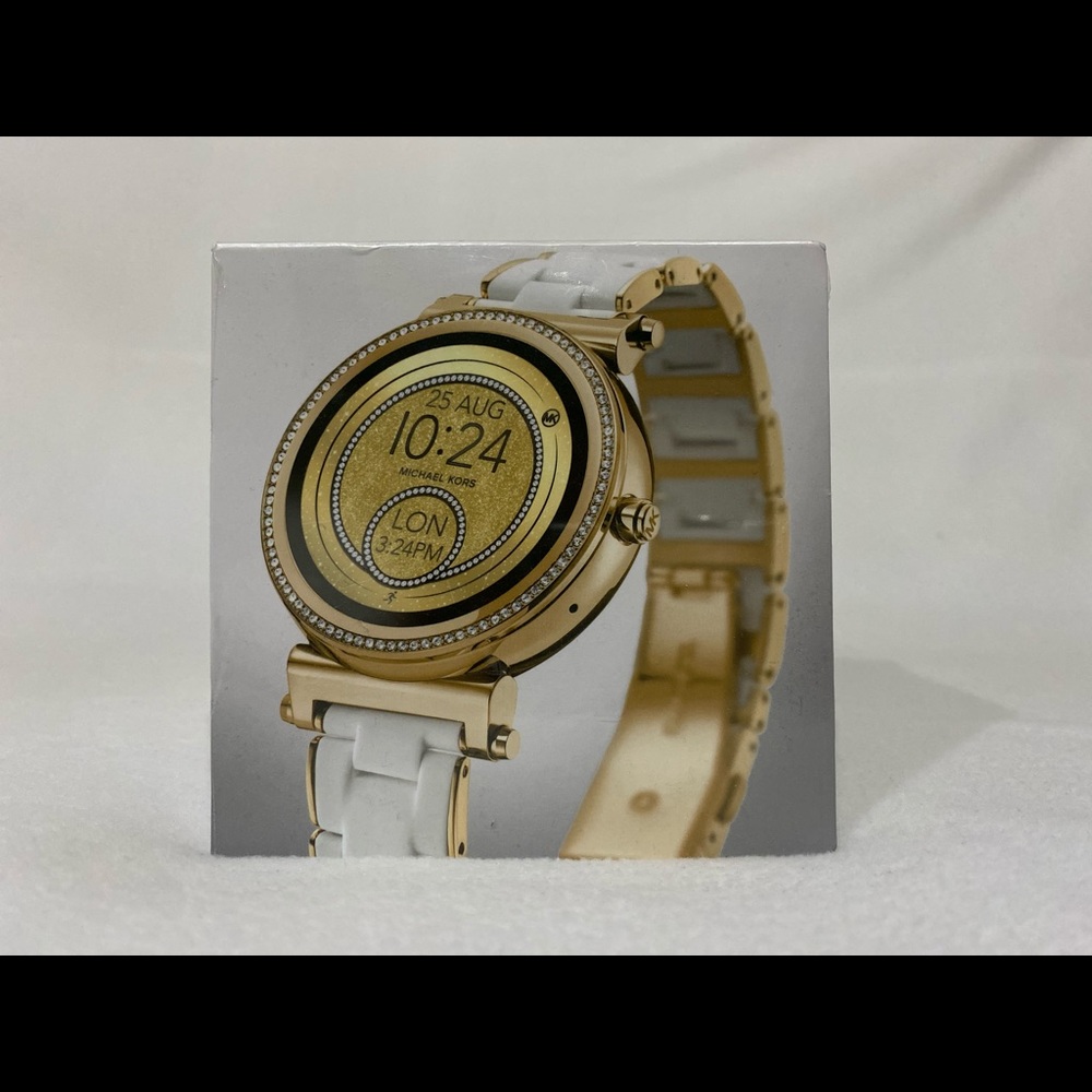 MK smart watch